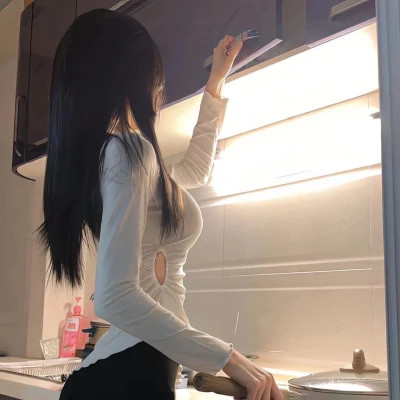 2025微信最火的头像女生真人