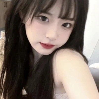 2025微信最火的头像女生真人