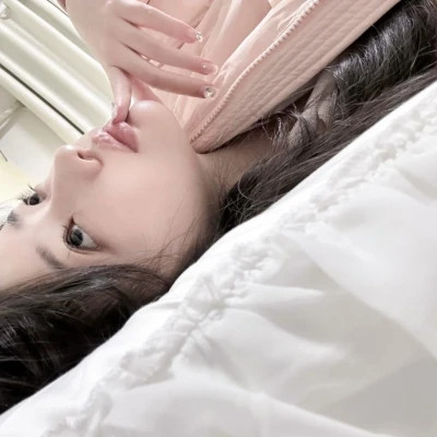 2025微信最火的头像女生真人