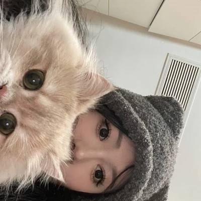 2025微信最火的头像女生真人