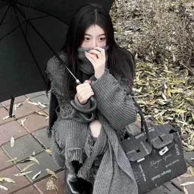 头像女2025新款图片简单个性