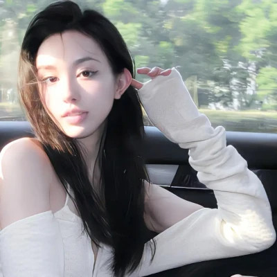 头像女2025新款图片简单个性