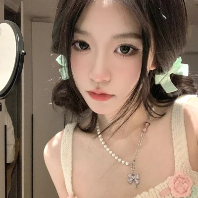 头像女2025新款图片简单个性