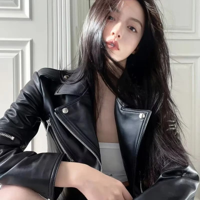 头像女2025新款图片简单个性