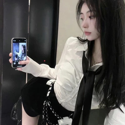 头像女2025新款图片简单个性