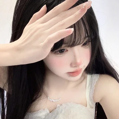 头像女2025新款图片简单个性