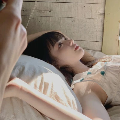 头像女2025新款图片简单个性
