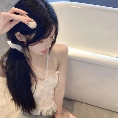 头像女2025新款图片简单个性