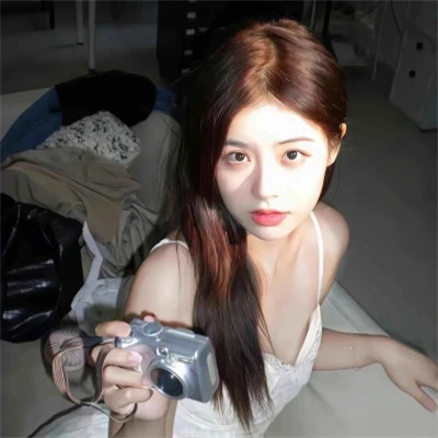 头像女2025新款图片简单个性