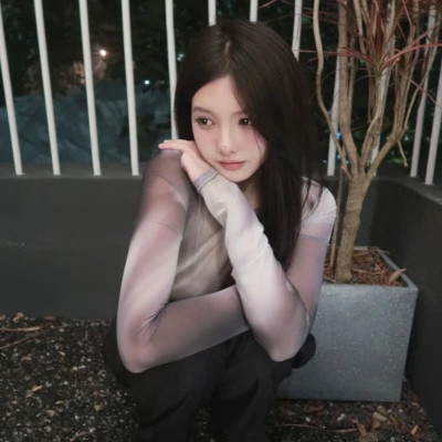 2025年独一无二的头像女生