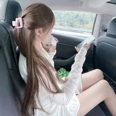 2025年独一无二的头像女生
