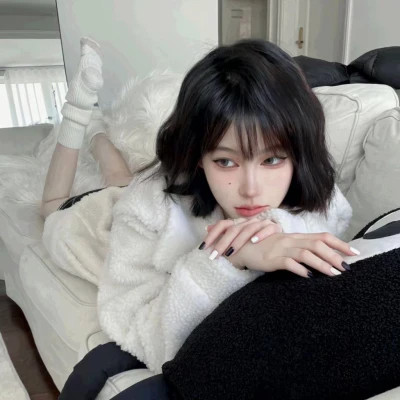 2025年流行的女生头像