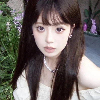 2025新款好看的女生头像