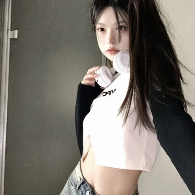 2025新款好看的女生头像