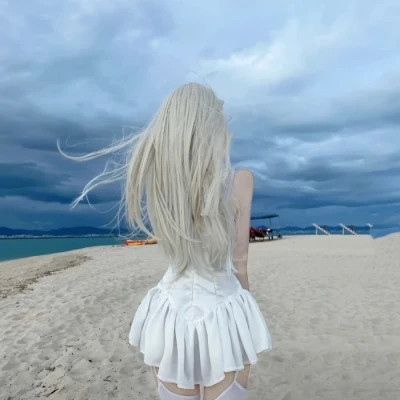 2025新款好看的女生头像