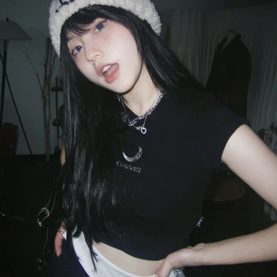2025年好看头像女