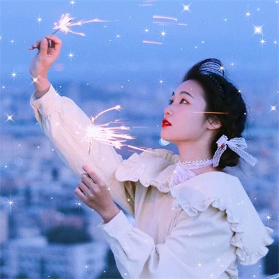 女生手拿仙女棒头像