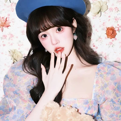 浪漫女生图片可爱头像