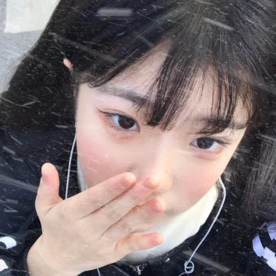 2025第一眼就吸引人的女生头像