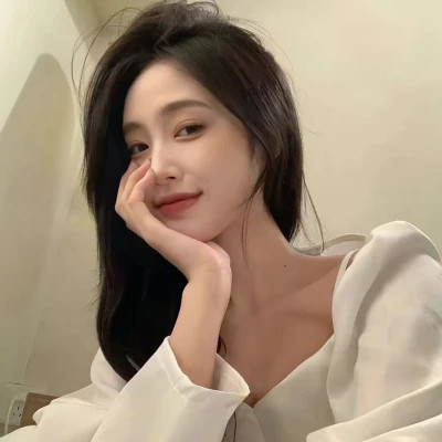 2025第一眼就吸引人的女生头像