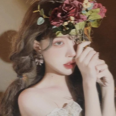 2025好看的美女头像