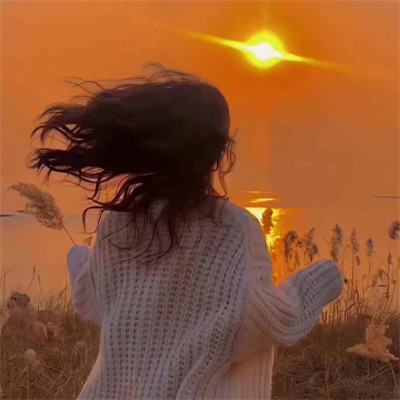 2025好看的微信头像女生