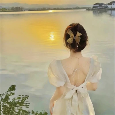 2025好看的微信头像女生