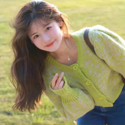 适合2025的头像女