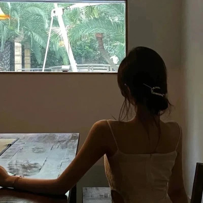 优质情头高清一男一女