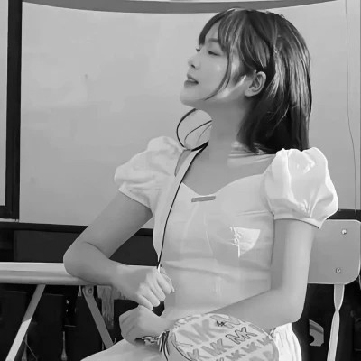 黑白情头一张男一张女