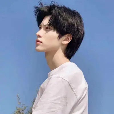 2025最火一男一女超甜超撩情头