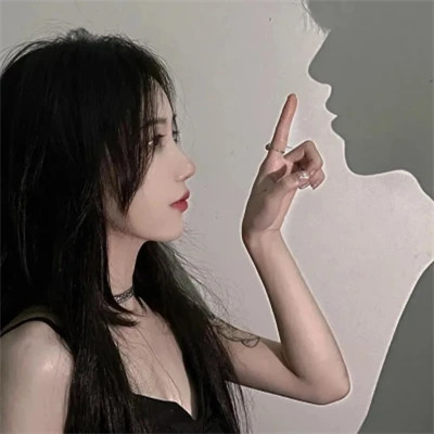 2025最火一男一女超甜超撩情头