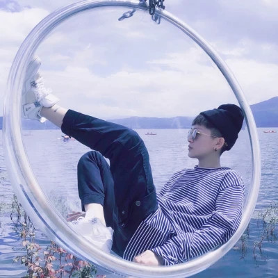 情侣头像一男一女专属2025