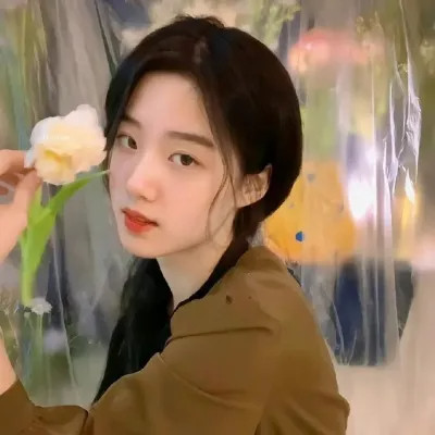 温柔清新意境氛围感女头