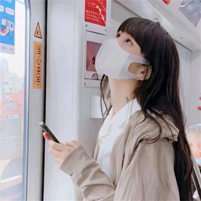 2025流行宝藏真人情侣头像