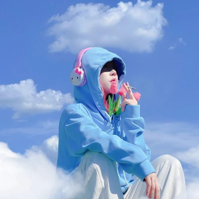 2025流行宝藏真人情侣头像