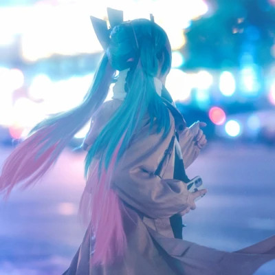 2025抖音最火一人一半超甜爆表情头