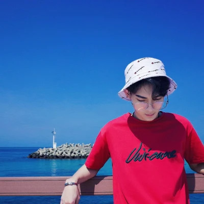 2025新款帅气最火好看头像男