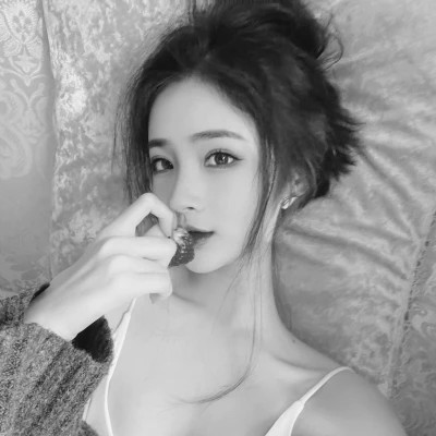 二人真人黑白闺蜜头像