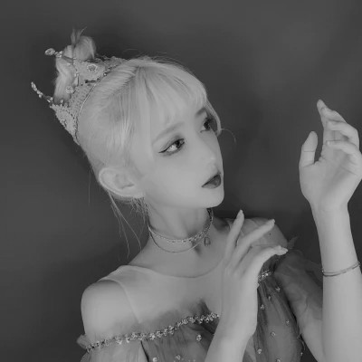 真人版黑白系闺蜜头像