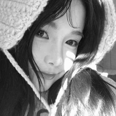 黑白真人闺蜜头像二人
