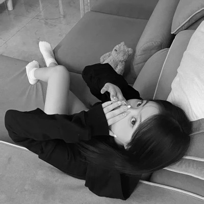 黑白真人闺蜜头像二人