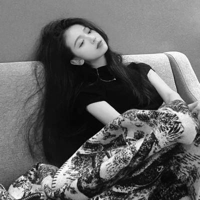 黑白真人闺蜜头像二人