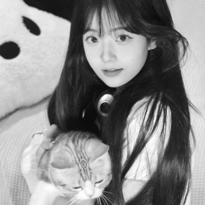 女生头像闺蜜真人黑白