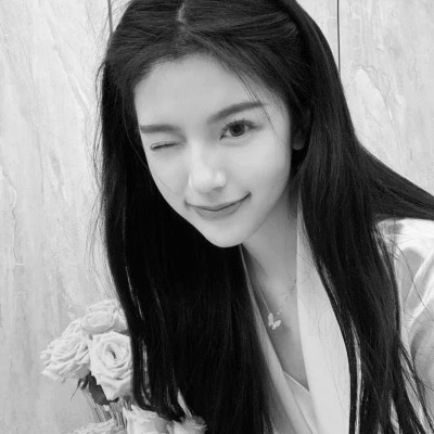 女生头像闺蜜真人黑白