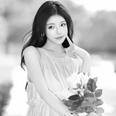 女生头像闺蜜真人黑白