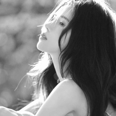 女生头像闺蜜真人黑白