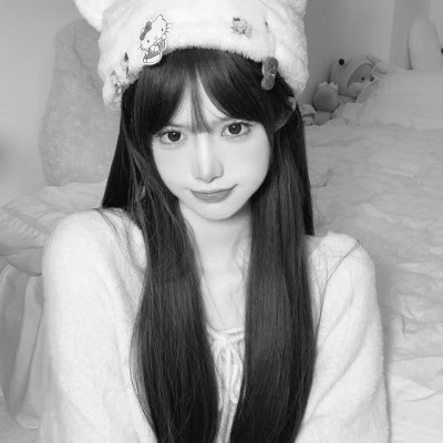 女生头像闺蜜真人黑白