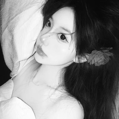 女生头像闺蜜真人黑白