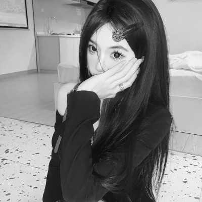 女生头像闺蜜真人黑白